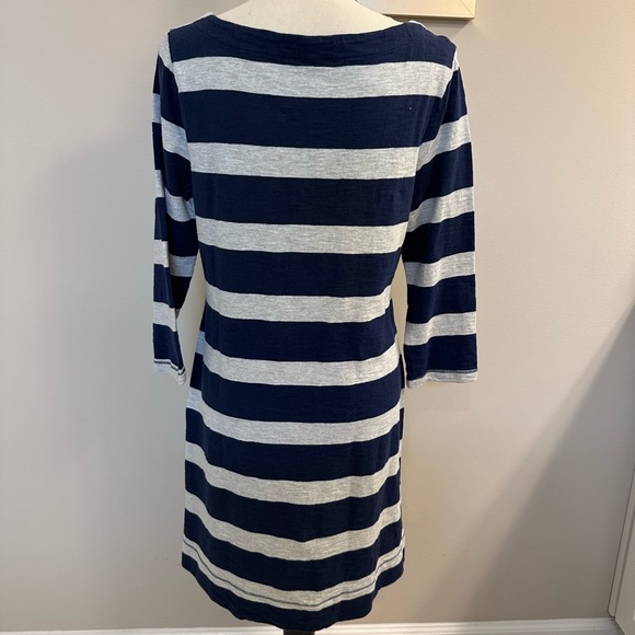 Old Navy Dress. Size Large. Navy and light grey. - Picture 2 of 7